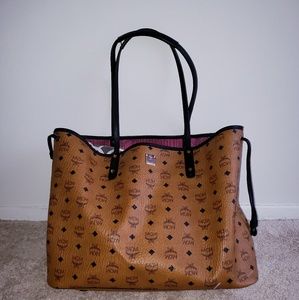 100% Authentic Large MCM reversible viestos tote